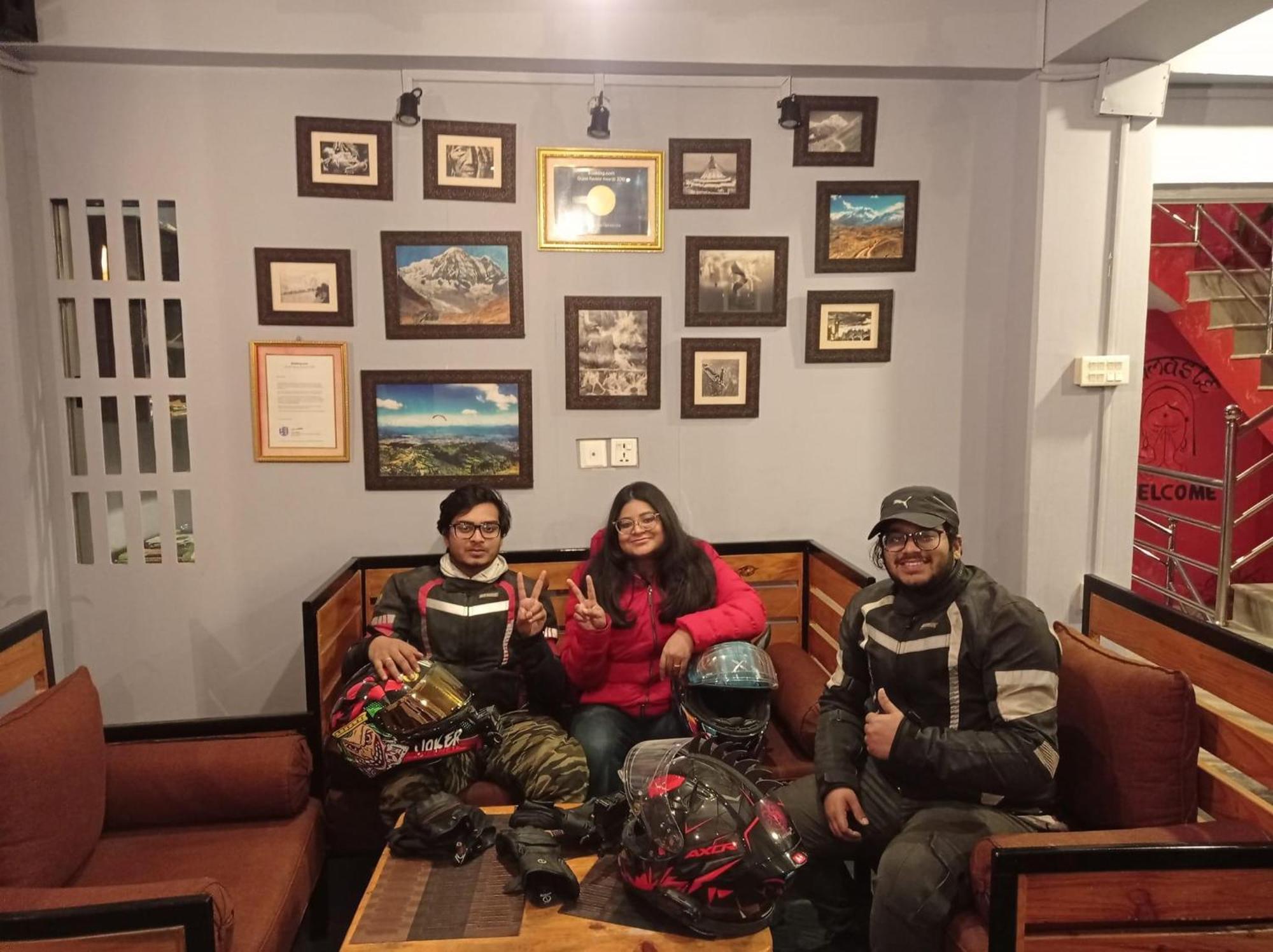 Paila Hostel Lakeside Pokhara Exterior foto